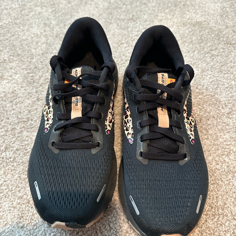 Brooks Adrenaline GTS 22 Womens Running Shoes Cheetah Limited Edition Sz: 7 B - Picture 4 of 10